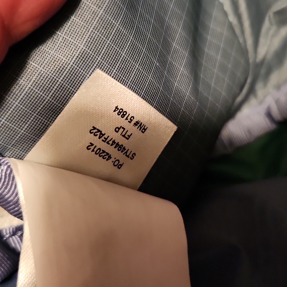 patagonia mini black hole hip pack - Picture 8 of 9